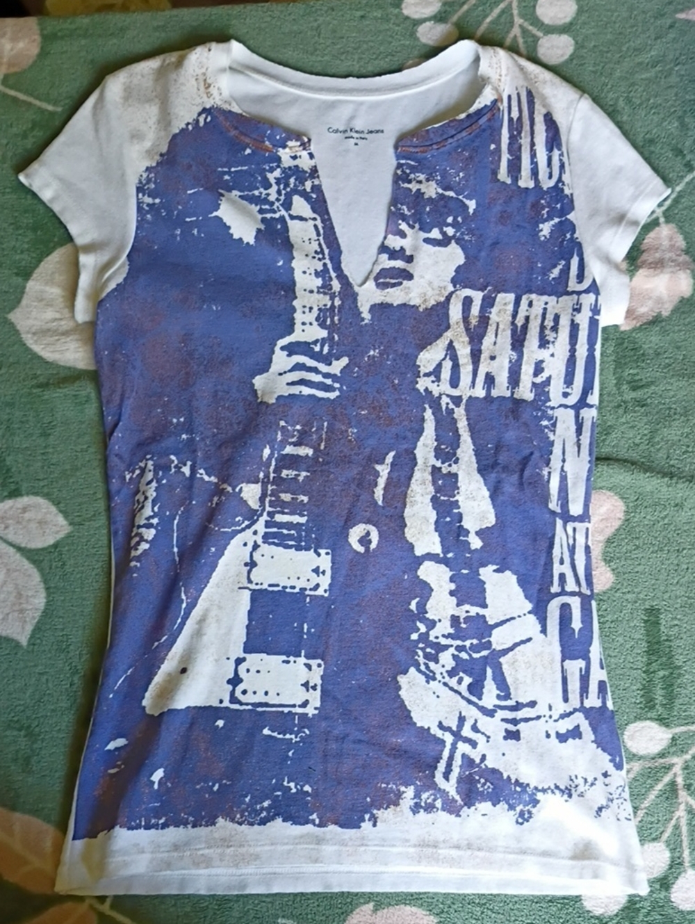 Calvin Klein Jeans Blue and White Graphic Short Sleeve Tee